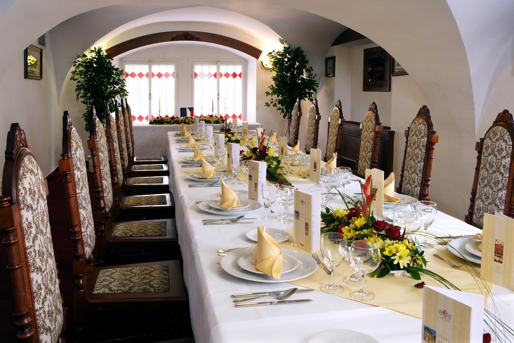 Hotel Maly Pivovar Ceske Budejovice Exterior photo