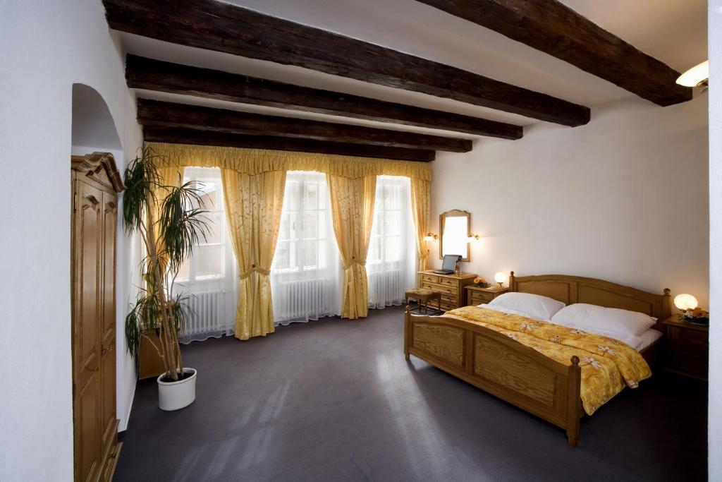 Hotel Maly Pivovar Ceske Budejovice Exterior photo