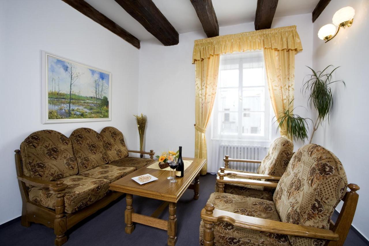 Hotel Maly Pivovar Ceske Budejovice Room photo